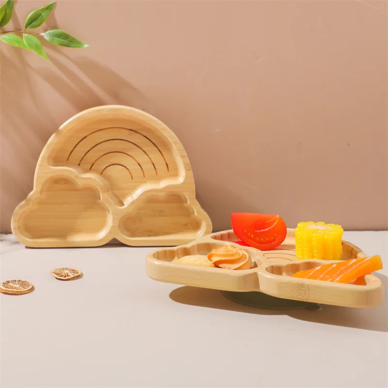 LittleEarth Bamboo Tableware set with suction