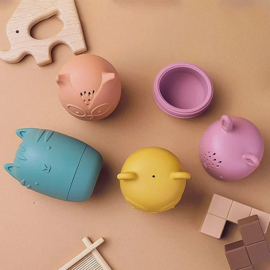 LittleSprout Silicone Sprinkler Bath Animal Toy Set